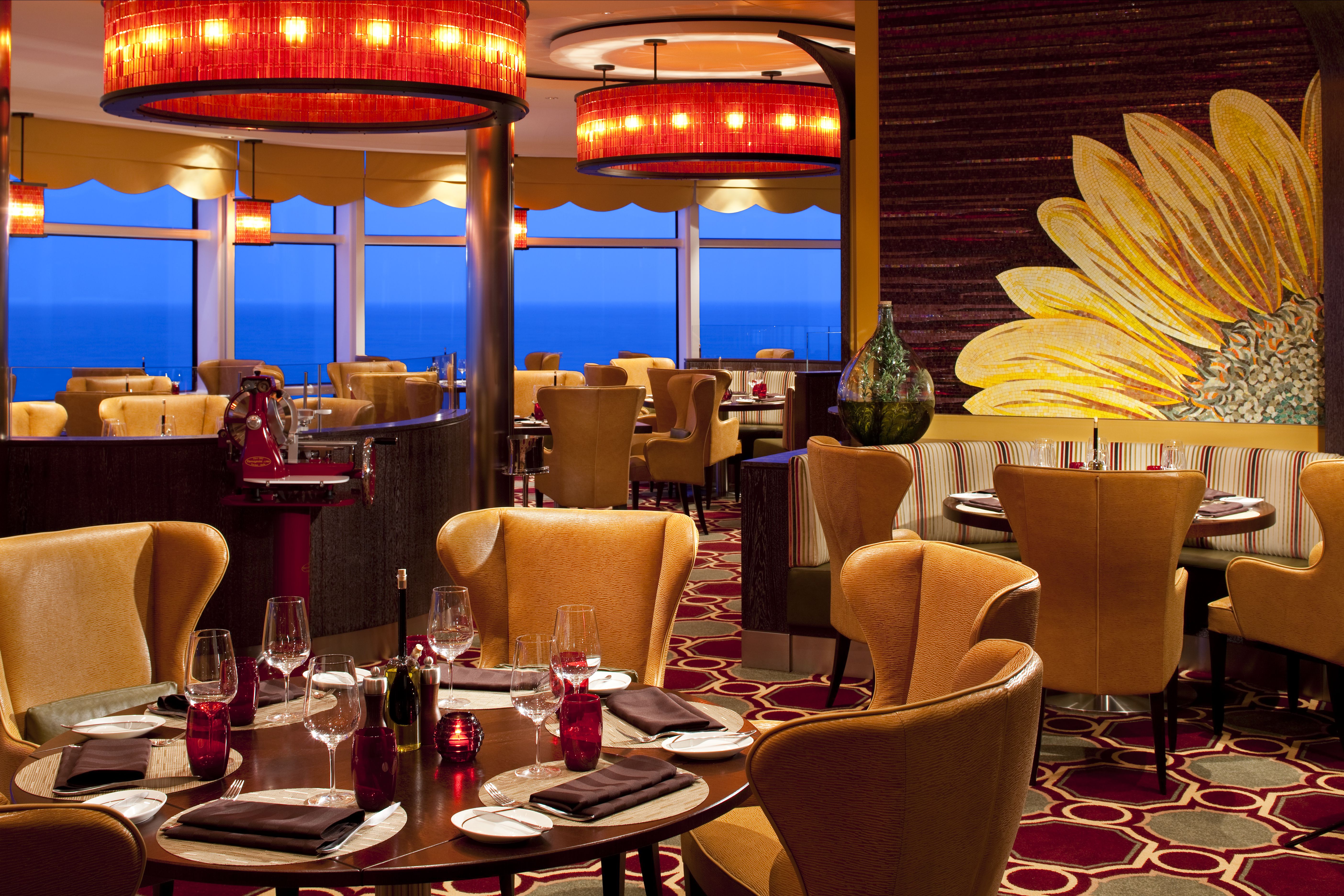 Fiordes da Noruega. 7 Noites, Navio Celebrity Eclipse